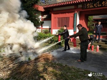 李白纪念馆开展消防安全知识讲座和消防演练